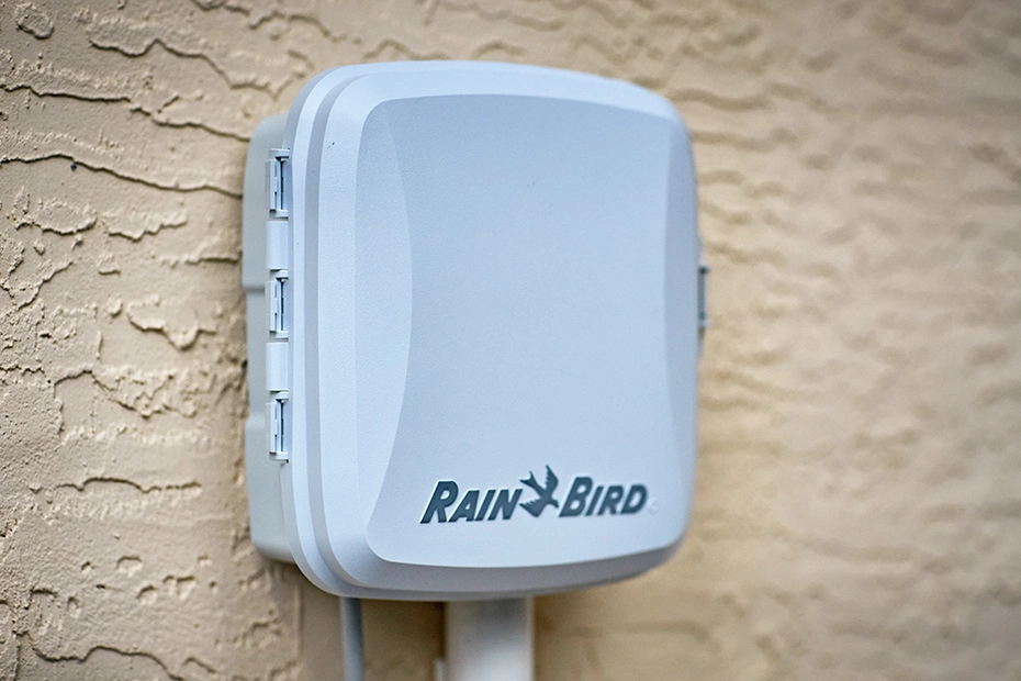 Rain Bird RC2 Steuergerät für die automatische Gartenbewässerung